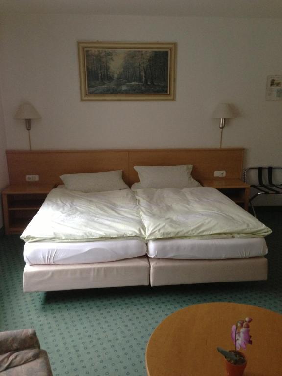 Freund * Rothenburg ob der Tauber